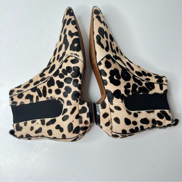 Linea Paolo Anthro Leopard Printed Calf Hair Point Toe Ankle Booties boots - Picture 6 of 7